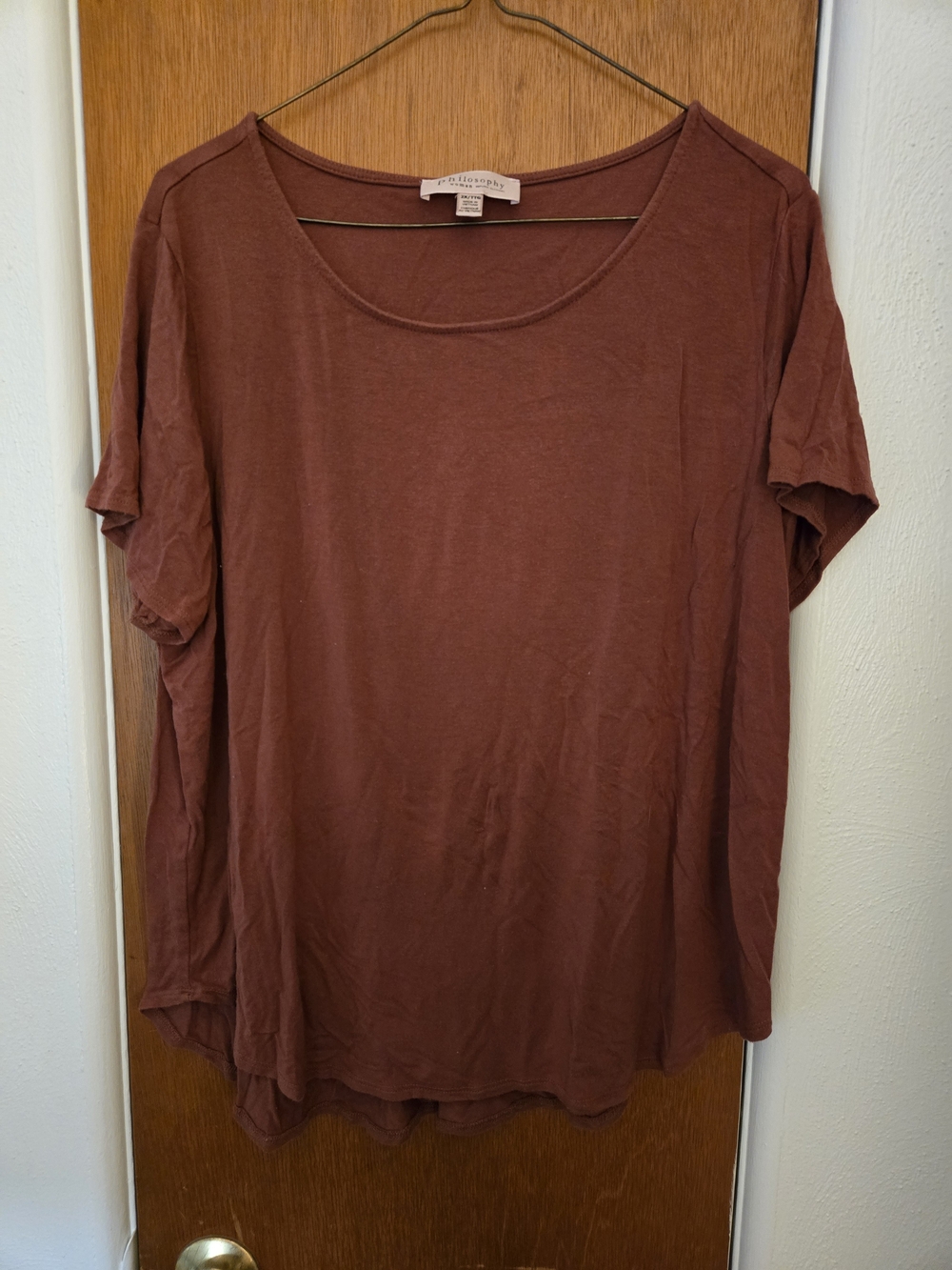 Philosophy Women's Short Sleeve Scoop Neck Top - RUST Color